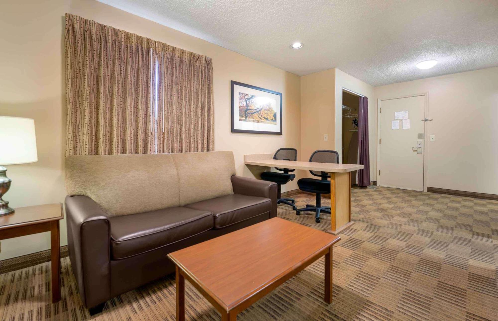 Extended Stay America Suites - Chicago - Lombard - Yorktown Center Exterior photo