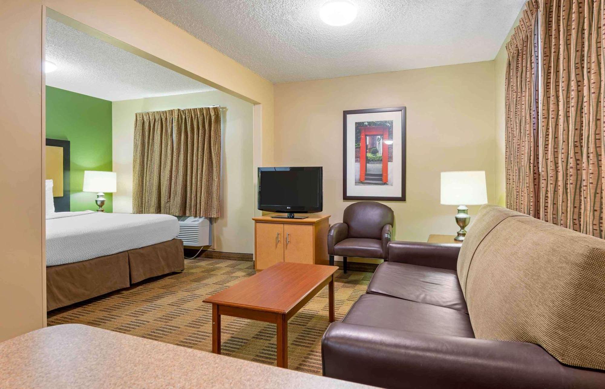 Extended Stay America Suites - Chicago - Lombard - Yorktown Center Exterior photo