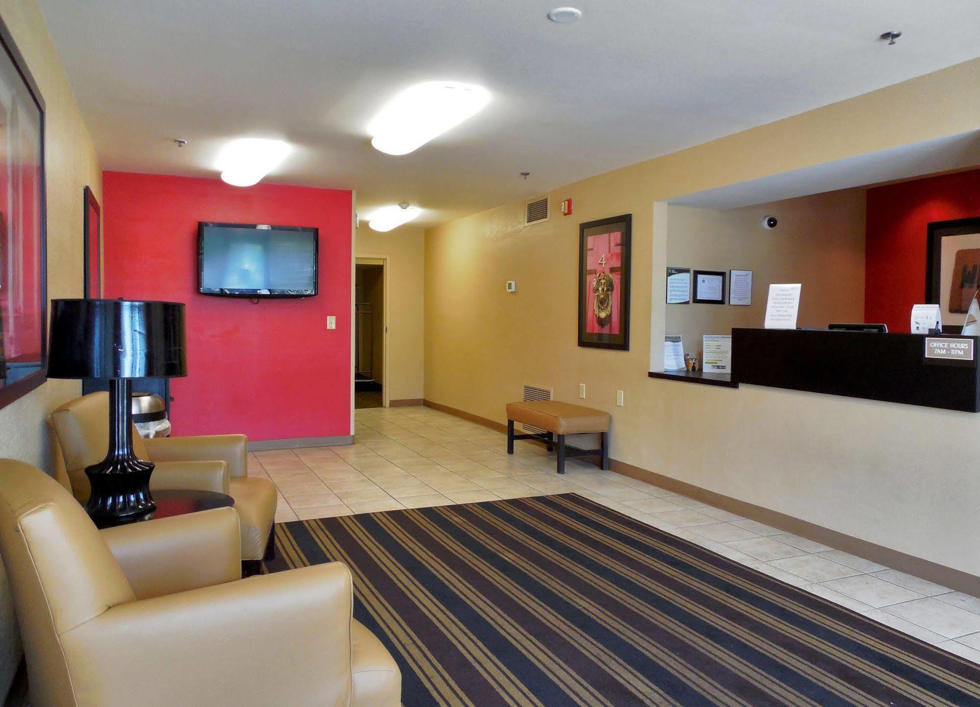 Extended Stay America Suites - Chicago - Lombard - Yorktown Center Exterior photo