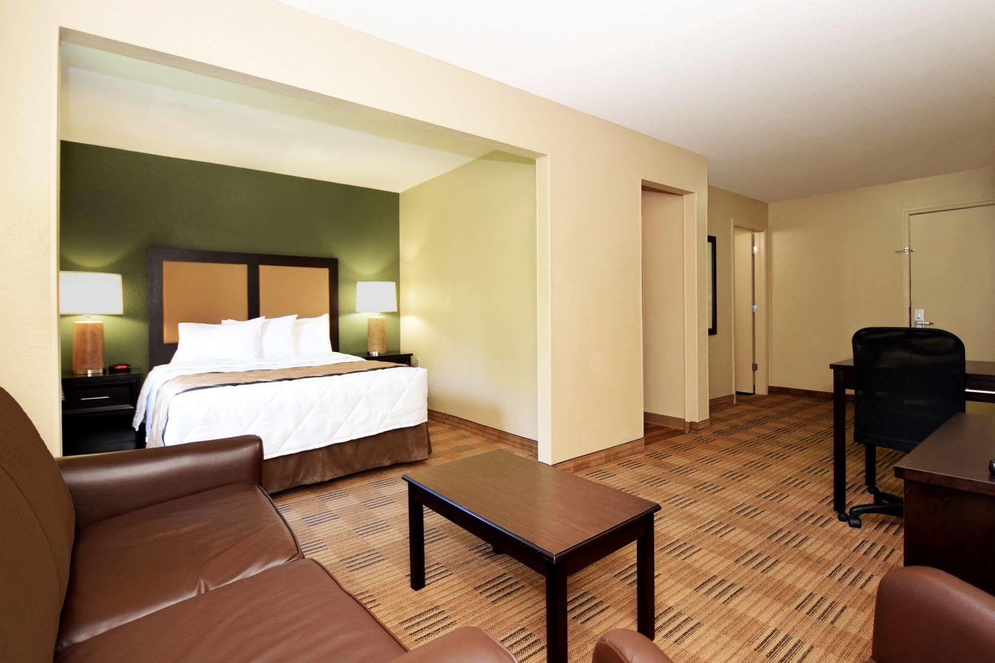 Extended Stay America Suites - Chicago - Lombard - Yorktown Center Exterior photo
